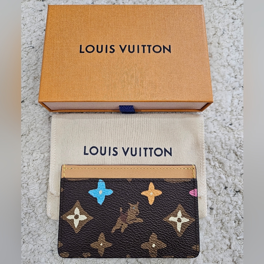 Louis Vuitton Tyler The Creator Dog Print Card Wallet - Picture 2 of 4
